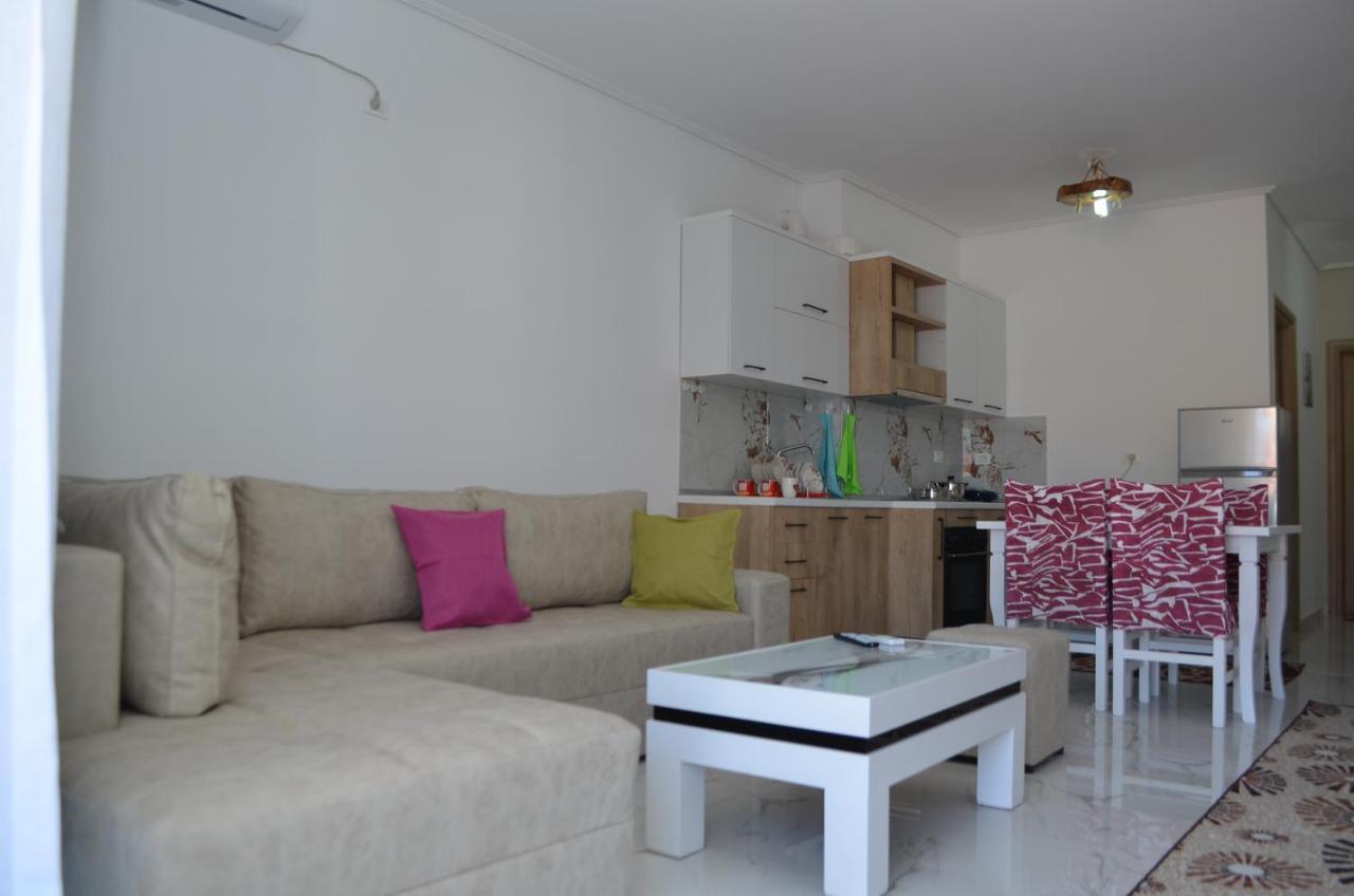 Akil Apartments Sarande Exterior photo