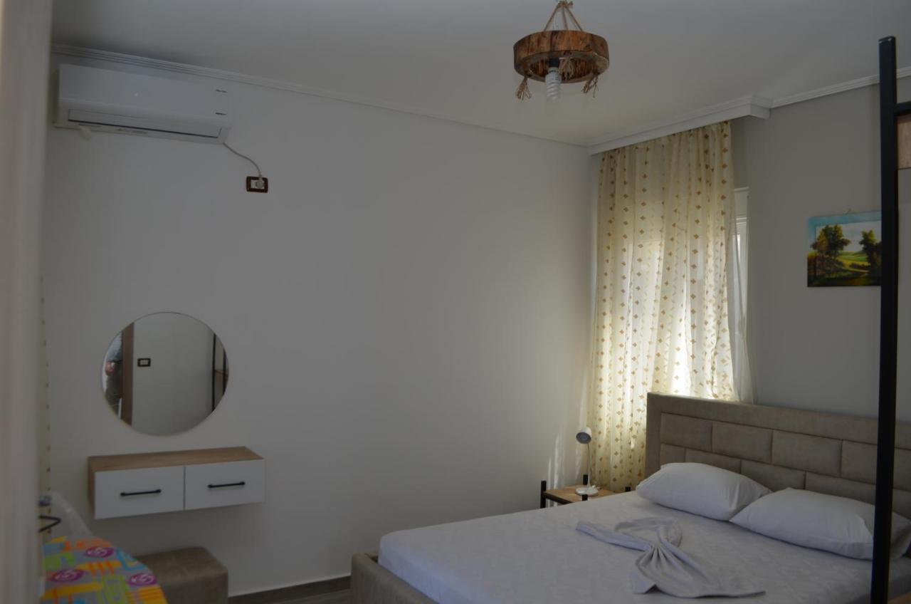 Akil Apartments Sarande Exterior photo