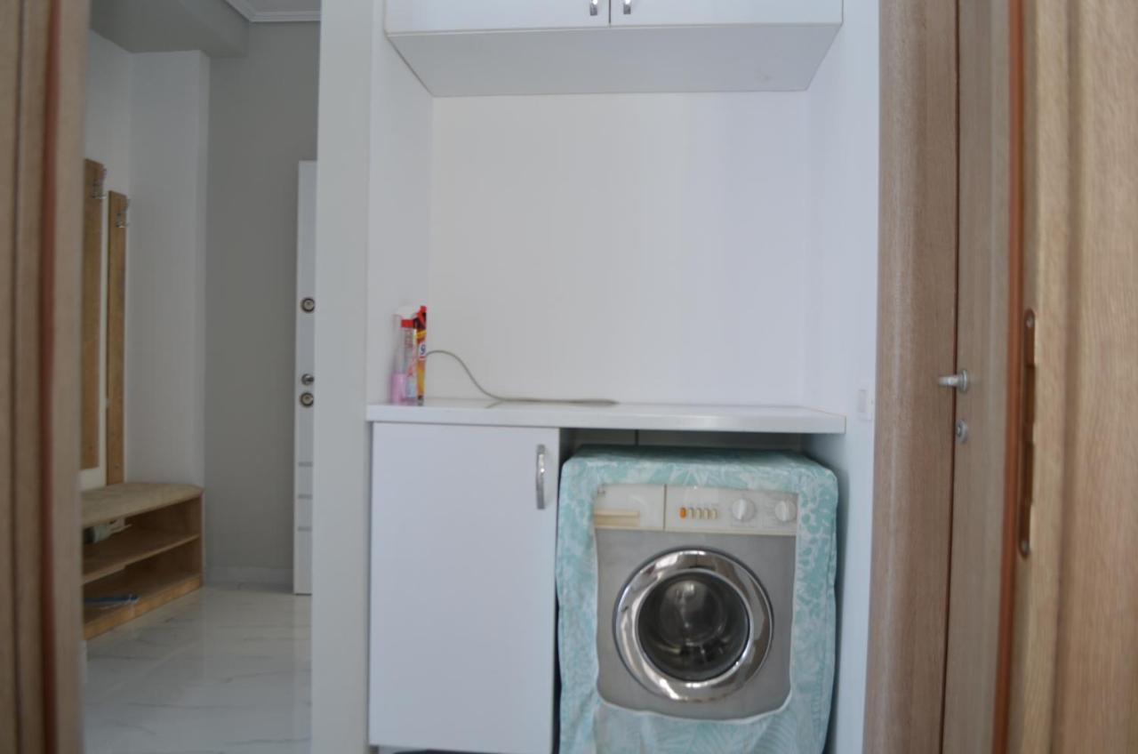 Akil Apartments Sarande Exterior photo