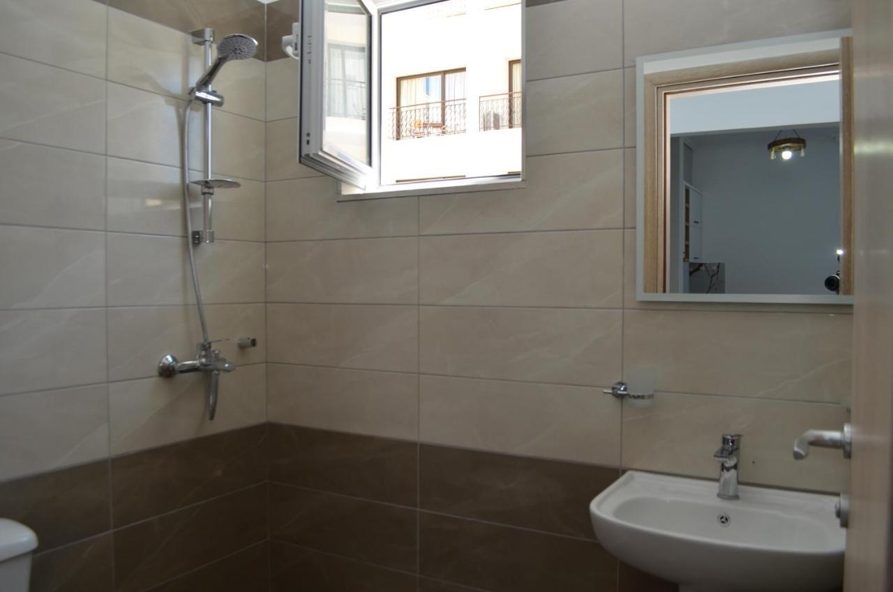 Akil Apartments Sarande Exterior photo