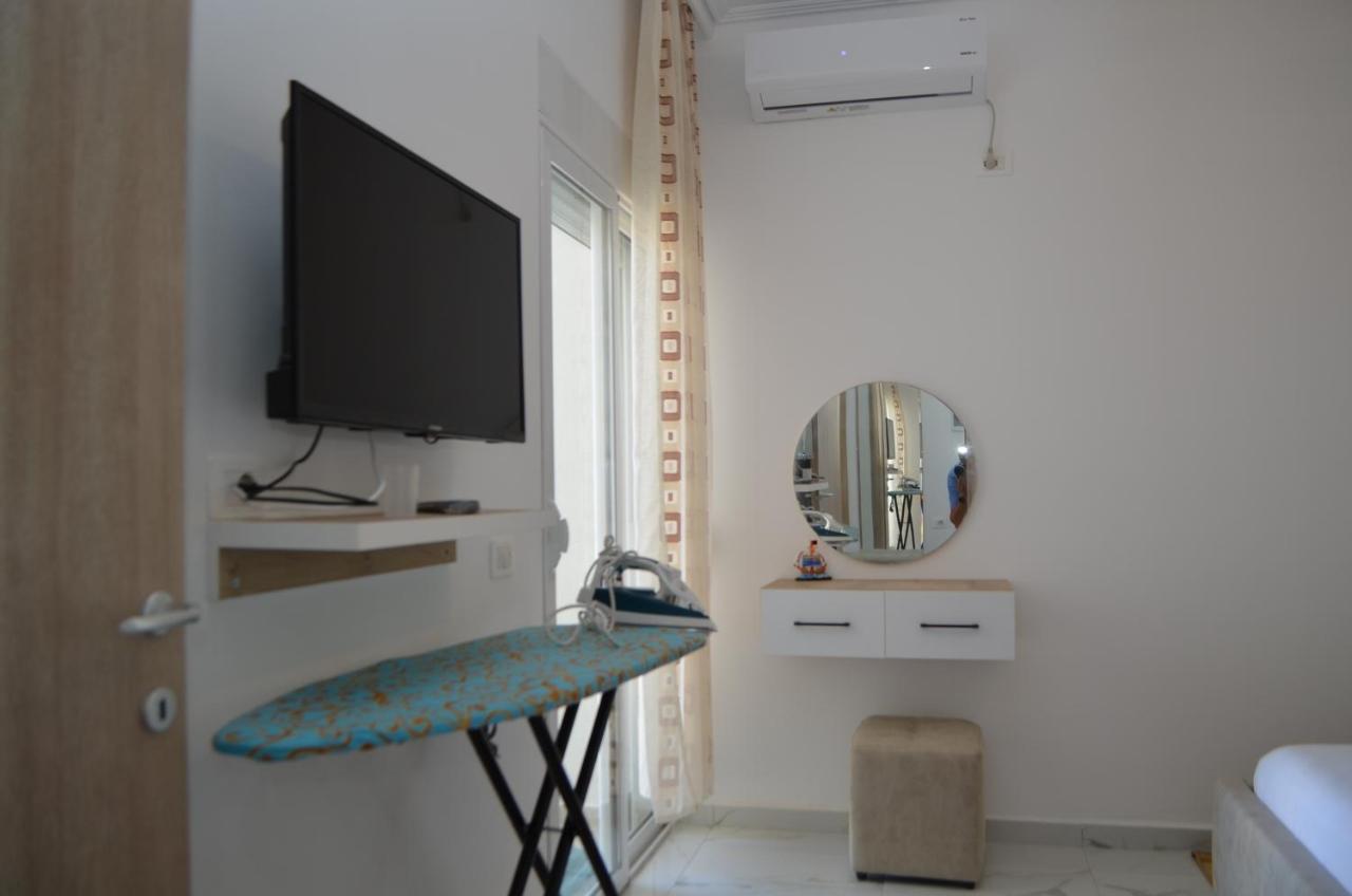 Akil Apartments Sarande Exterior photo